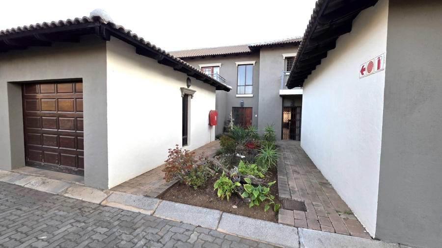 2 Bedroom Property for Sale in Melodie North West
